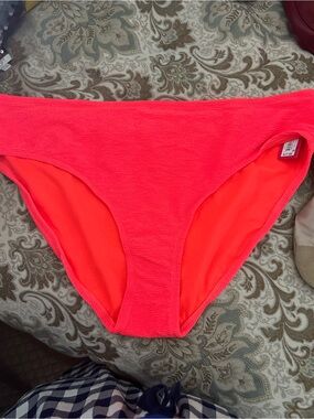 Xhiliration swimsuit bottoms, 24W/26W